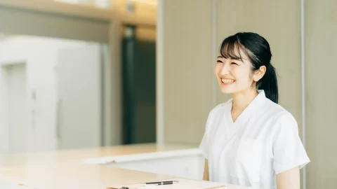 受付スタッフを募集しています